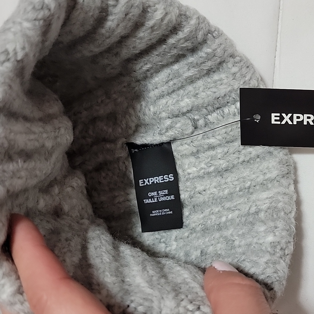 Express Beanie - Picture 3 of 4